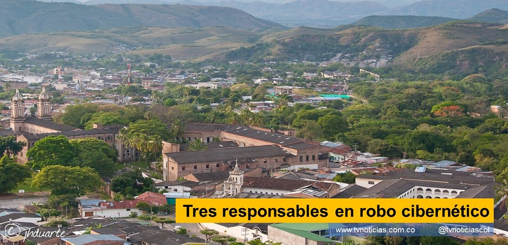 El Secretario de Hacienda, El tesorero Municipal y la Sucursal de DAVIVIENDA, responsables del robo cibernético por $581.201.100 en Garzón Huila, advierte el reporte suministrado por la Contraloría General del Huila, luego de minuciosa investigación. Los hallazgos de carácter administrativo, fiscal, disciplinario, penal y sancionatorio, conducen directamente a los dos funcionarios de la Administración Municipal y a representante del ente financiero de la céntrica población huilense. El suceso data del primer trimestre del 2020 y la Contraloría entregó la conclusión de la investigación 13 meses después. Neiva Huila Colombia Garzón www.tvnoticias.com.co