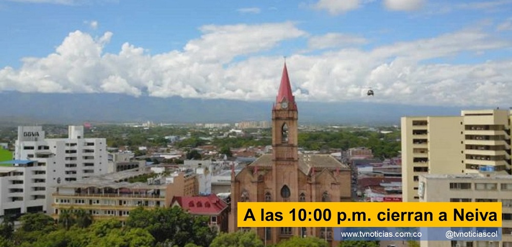 La movilidad queda suspendida en Neiva Huila, por 7 horas consecutivas, desde las 20 horas La orden impartida por el alcalde, Gorky Muñoz Calderon, impera desde el miércoles 30 de junio por 2 samanas consecutivas. La determinación es consecuencia del caótico informe de salud, que revela 45.881 casos positivos de COVID-19, A las 10 p.m. cierran a Neiva tvnoticiascol TVNOTICIAS.COM www.tvnoticias.com.co