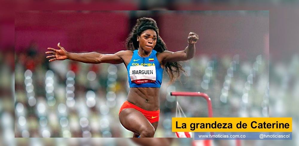 Caterine Ibargüen cerró su participación en sus cuartos Juegos Olímpicos, como finalista de la competencia del salto triple, la misma que la llenó de grandeza y medallas mundiales y olímpicas. récord muldial La grandeza de Caterine tvnoticiascol TVNOTICIAS.COM www.tvnoticias.com.co Caterine Ibargüen cerró su participación en sus cuartos Juegos Olímpicos, como finalista de la competencia del salto triple, la misma que la llenó de grandeza y medallas mundiales y olímpicas. La atleta colombiana cumplió una destacada trayectoria en el atletismo mundial, siendo medallista de plata en Londres 2012 y campeona olímpica en Rio 2016, se ubicó décima en Tokio 2020, tras lograr una mejor marca de 14,25 metros, que no le permitieron ingresar al grupo de las ocho mejores para hacer los últimos tres saltos.