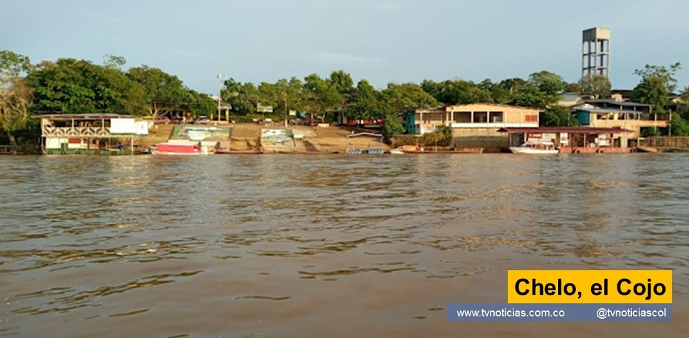 Desde ese milagro de la belleza que se llama Amazonia, desde su silencio estremecido, botan historias tristes y dramáticas protagonizadas por compatriotas que El Estado trata como despojos humanos Chelo, el Cojo - www.tvnoticias.com.co tvnoticiascol Colombia Huila Eran casi las 6 de la tarde del jueves santo del 2002 y en la perspectiva infinita desde el yate en el que nos movilizábamos por el río Caquetá, presenciamos el espectáculo del sol besando el horizonte y escondiéndosele a la luna llena rojiza que brotaba en el oriente. Y en medio de esa luz moribunda llegamos a la bocana del río Caguán