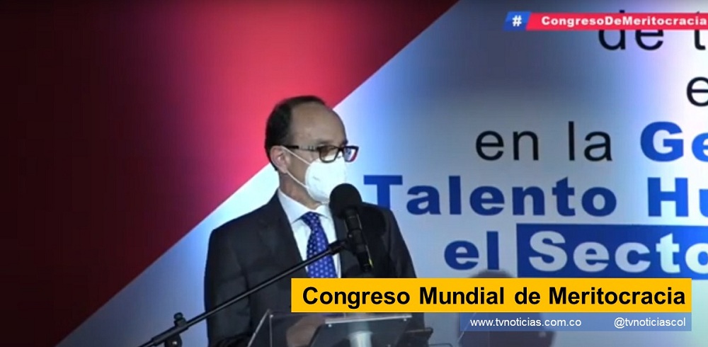 El “Quinto Congreso Internacional de Meritocracia: Aplicación de Tecnologías Emergentes en la Gestión del Talento Humano en el Sector Público se realizó el 4 de noviembre. El evento Internacional fue semipresencial, con aforo limitado, en el auditorio del Hall 74 de la Universidad Sergio Arboleda. Comisión Nacional del Servicio Civil tvnoticiascol www.tvnoticias.com.co