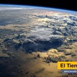 Con el conocimiento de la historia geológica de la Tierra sabemos que la edad de nuestro planeta ronda los 4.500 millones de años. El tiempo geológico se determina por investigaciones geofísicas, con una unidad básica de un millón de años o CRON El Tiempo Geológico tvnoticiascol www.tvnoticias.com.co Devónico Carbonífero Ordovícico Cretácico Jurásico