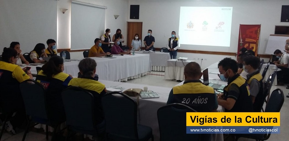 El primer encuentro regional de Vigías de la Cultura en el Huila, registró Neiva, durante. 2 días consecutivos. La jornada pretendió ser un encuentro de saberes y prospectiva para intercambiar experiencias y conocimientos. Cada Vigía actúa en defensa, conservación y promover la existencia de encantos culturales y valores tangibles e intangibles de su comarca Vigías de la Cultura - www.tvnoticias.com.co tvnoticiascol Secretaría de Cultura y Turismo del Huila