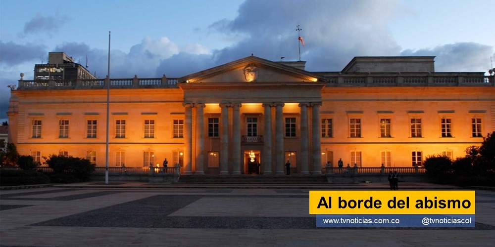 Los cinco gobiernos de la uribista extrema derecha colombiana han dejado al país al borde del abismo y el peor de todos ha sido el de Iván Duque. La propia senadora del Centro Democrático, María Fernanda Cabal expresó en su tosco lenguaje que Duque “no sirvió para un culo”. Su promesa mejor cumplida fue “Volver trizas el acuerdo de Paz” con las FARC. Eso lo demuestran los hechos criminales del último año.