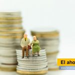 Los fondos privados de pensiones y cesantías constituyen uno de los mejores negocios del mundo. Sin mover un dedo, mensualmente les llueven $3,3 billones de utilidades. Son dueños de una vaca lechera de ubre portentosa. No informan de los portafolios en que tienen invertidos los ahorros, no consultan a sus clientes por si quieren escoger inversiones de alto, mediano o bajo riesgo, pero a todos le abonan los intereses más bajos posibles. Engañaron a la gente aduciendo que Colpensiones iba a quebrar para que se trasladaran a sus encierros El ahorro pensional www.tvnoticias.com.co tvnoticiascol