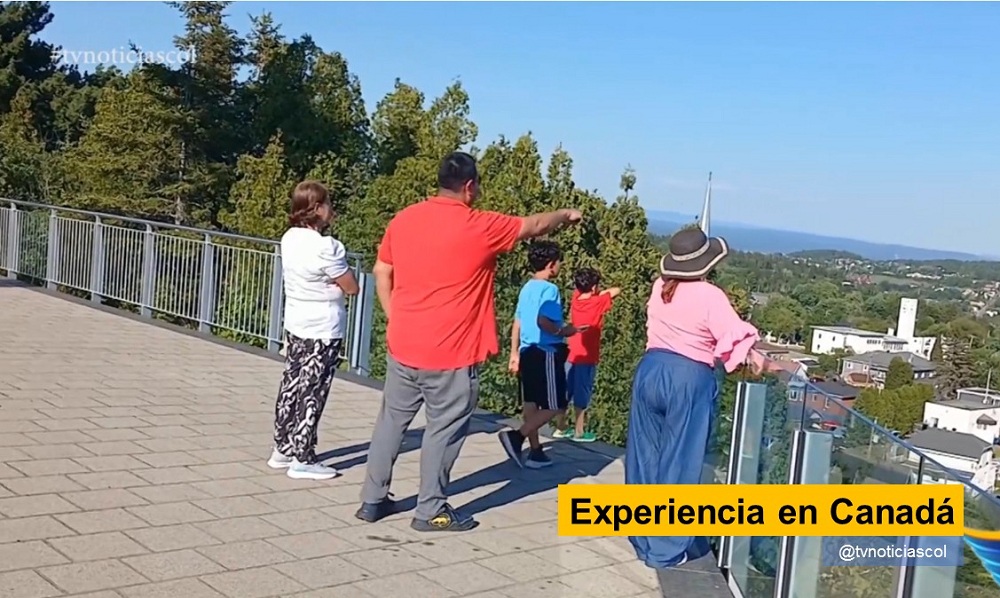 Un gran número de profesionales colombianos, radicado en otros países, desempeña importantes cargos conforme a la preparación académica experiencia en el exterior tvnoticiascol Inicialmente reveló el grado de satisfacción en el país de mayor extensión territorial de Norteamérica, caracterizado tanto por las amplias áreas de reserva natural como por los numerosos y grandes lagos