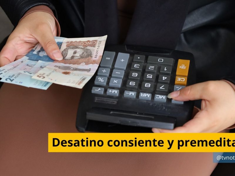 José Antonio Ocampo como siempre, deslegitimando las políticas económicas del Gobierno de Gustavo Petro Urrego. Él, como buen peón de la política tradicional y los grandes capitales, no ahorra descalificativos a la hora de criticar al actual Gobierno. DEUDA FISCAL, precio del dólar, FED tasa de referencia EE. UU. Venezuela Desatino consiente y premeditado - TVNOTICIASCOL