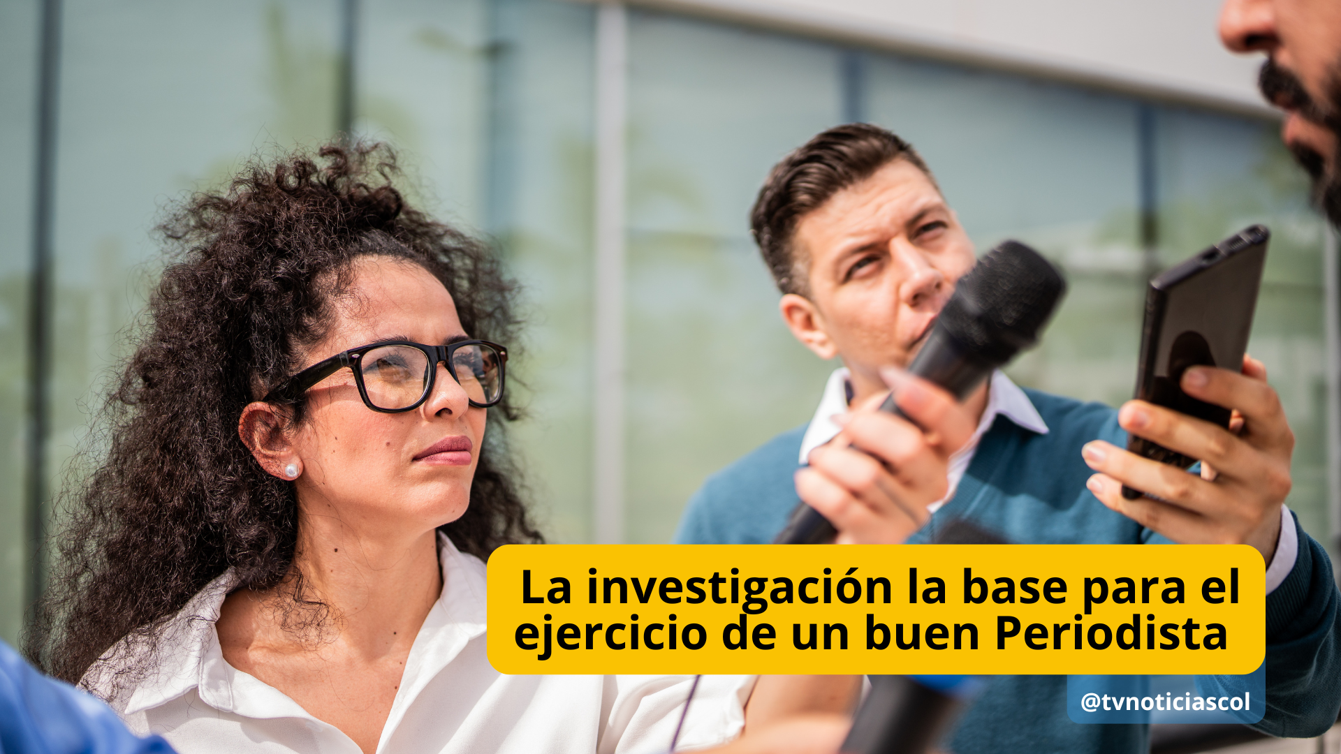 El ejercicio periodístico, cambio en Colombia, desde hace 30 años, por que quien ejerce esta profesión, lo hace trniendo como fundamento La Investigación Justamente, La Corporación Periodística del Huila, premia a quienes, toman este principio, para su desempeño, en cada canal de los Medios de Comunicación, donde desempeñan su labor La investigación la base para el ejercicio de un buen Periodista - TVNOTICIASCOL