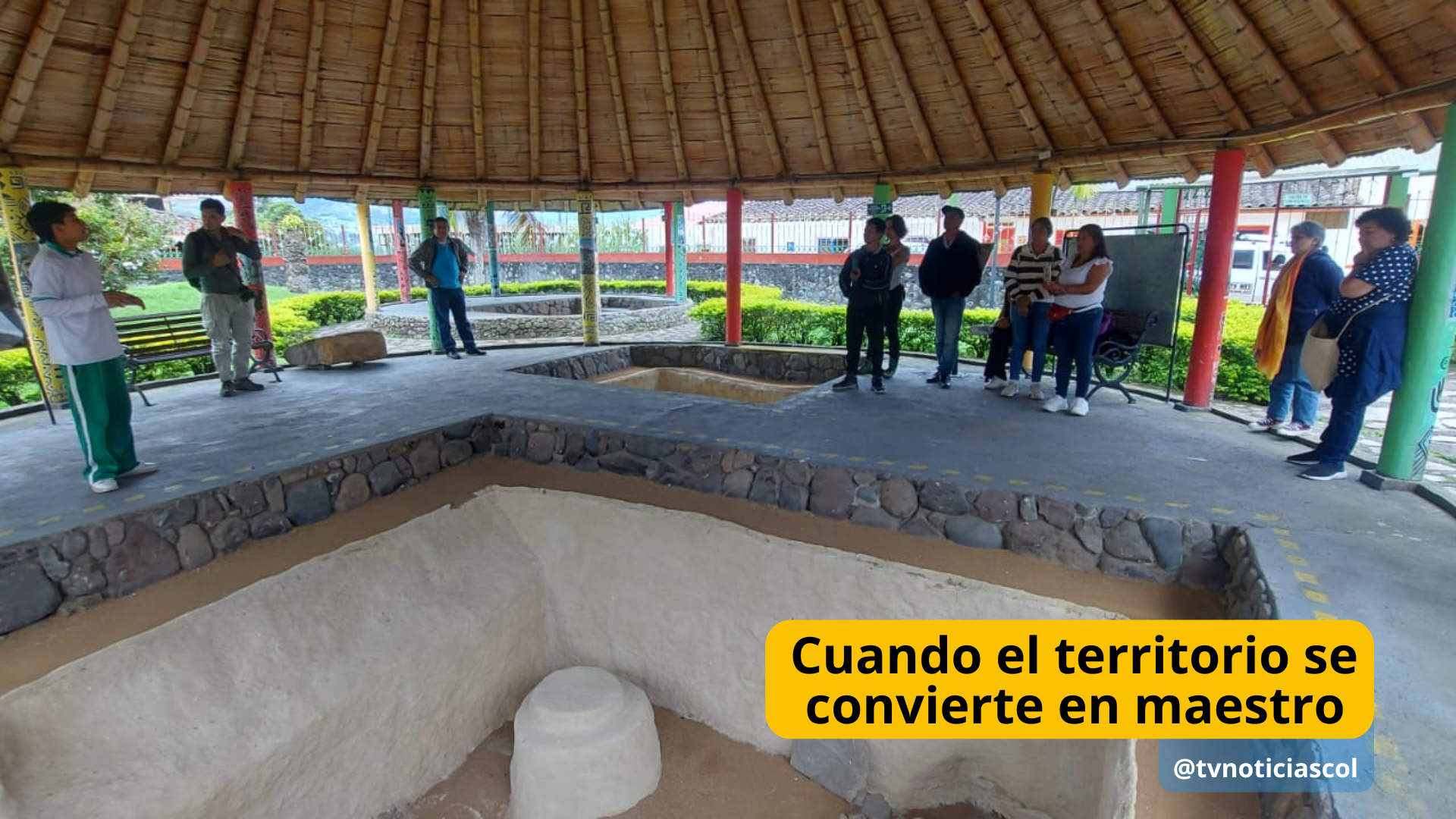 Durante dos días tuve el privilegio de recorrer trece experiencias significativas del municipio de San Agustín, en el marco del programa "Viaje por los elementos del Alto Magdalena", una iniciativa del Programa País Raíz – Turismo Biocultural, liderado por el Ministerio de las Culturas, las Artes y los Saberes Cuando el territorio se convierte en maestro @tvnoticiascol @enlacepaishuila www.tvnoticias.net San Agustín, en el marco del programa "Viaje por los elementos del Alto Magdalena", una iniciativa del Programa País Raíz – Turismo Biocultural, liderado por el Ministerio de las Culturas, las Artes y los Saberes